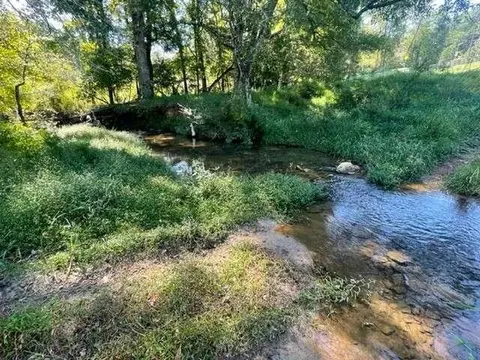 1 Huckleberry Lane, Ellijay, GA 30536