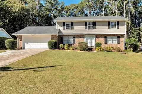 4376 Cherie Glen Trl, Stone Mountain, GA 30083