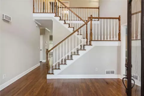 2340 Pinehaven Ct, Grayson, GA 30017 photo 9