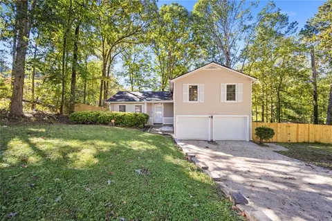 1182 Poplar Log Pl, Austell, GA 30168