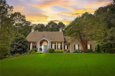 305 Allie Dr, Mcdonough, GA 30252