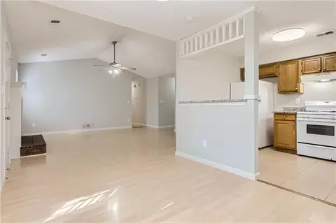 1583 Glynn Ct, Hampton, GA 30228 photo 10