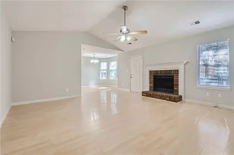 1583 Glynn Ct, Hampton, GA 30228 photo 4