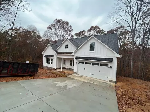 6212 Trojan Dr, Gainesville, GA 30506