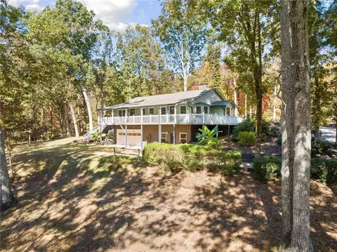 362 Kelley Rd, Cleveland, GA 30528