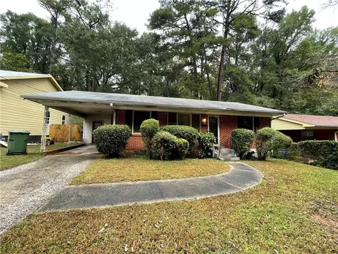 188 Oak Dr SE, Atlanta, GA 30354