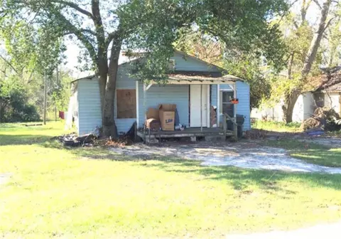 111 W 4th Ave W, Cordele, GA 31015