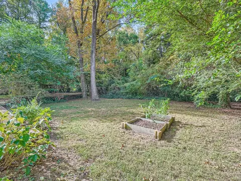 3882 Commander Dr, Chamblee, GA 30341 photo 26