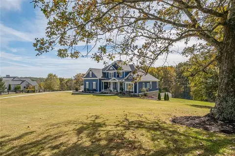 5637 Linden Dr, Gainesville, GA 30506