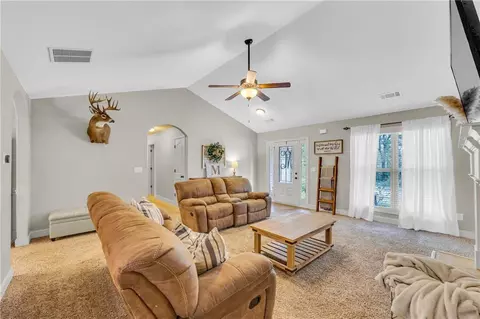 360 Thoroughbred Trl, Monroe, GA 30655 photo 12