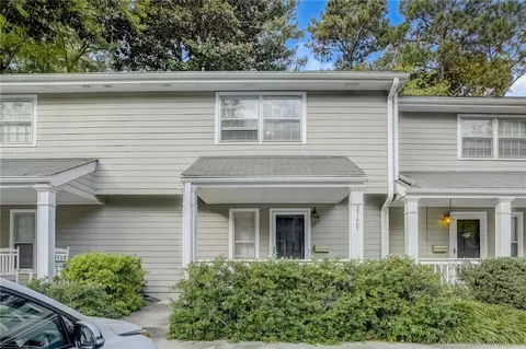 2748 Farmstead Rd SE, Smyrna, GA 30080