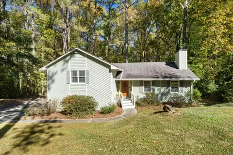 2033 N Cove Ct, Marietta, GA 30066