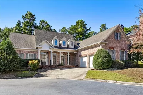 613 Darlington Commons Ct NE, Atlanta, GA 30305