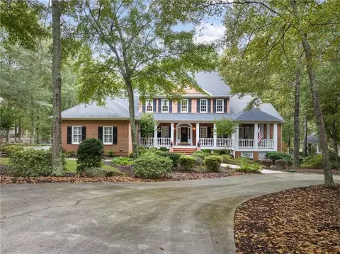 2220 Tee Dr, Braselton, GA 30517