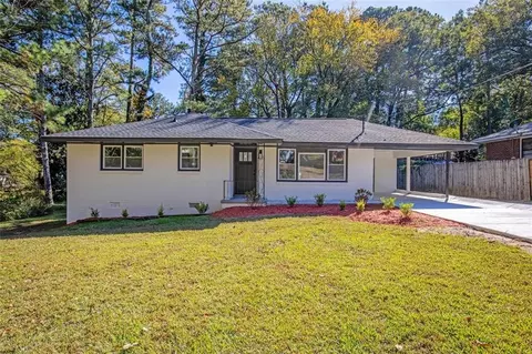 1075 Holly Cir, Forest Park, GA 30297