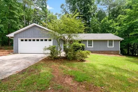 58 Fair Oaks Dr SE, Conyers, GA 30094