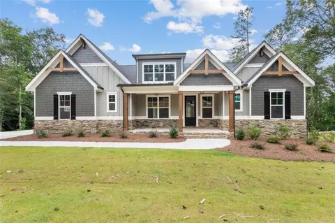 335 Orchard Creek Dr, Clarkesville, GA 30523
