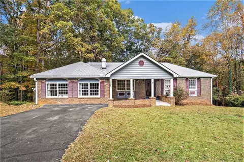 108 Berlin St, Tallapoosa, GA 30176