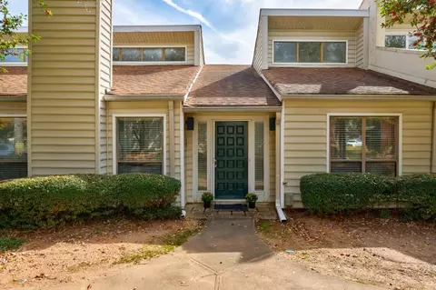 803 Serramonte Dr, Marietta, GA 30068