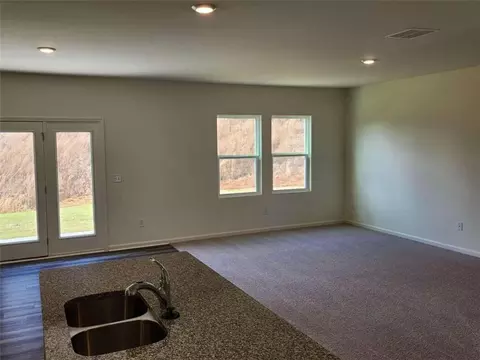 283 Hyde Park, Winder, GA 30680 photo 7