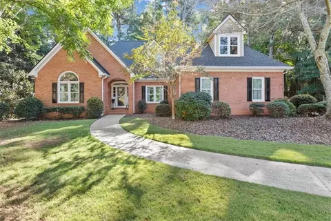 2850 Chablis Ct, Cumming, GA 30041