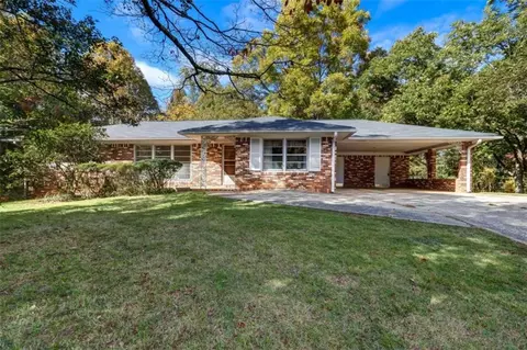 916 Level Creek Rd, Sugar Hill, GA 30518