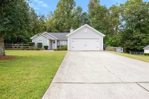 15 Ridgecrest Dr, Douglasville, GA 30134