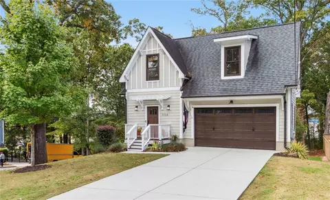 1734 Ellen St, Atlanta, GA 30318