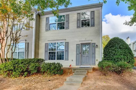 1002 Annazanes Ct, Alpharetta, GA 30004