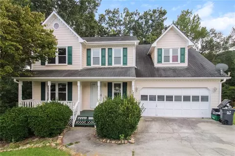 2755 Rockside Ct, Snellville, GA 30078