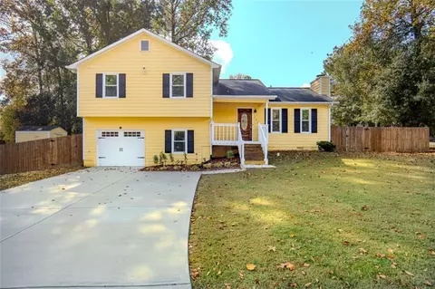 100 Hampton Ln, Dallas, GA 30132