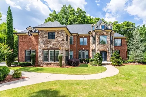 560 Grimsby Ct, Suwanee, GA 30024