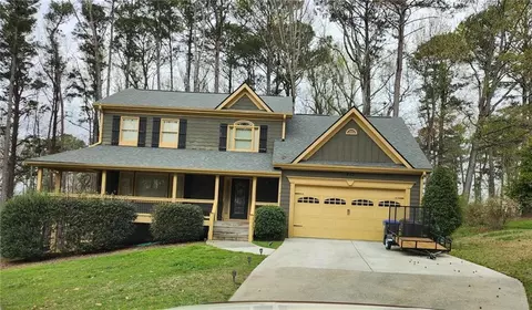 472 Club View Dr, Lawrenceville, GA 30043