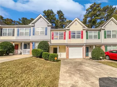 6509 Holly Ln, Union City, GA 30291