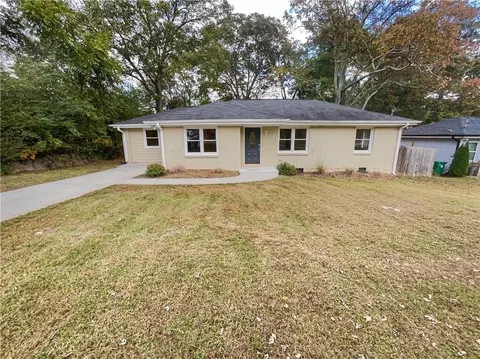 2308 Scotty Cir, Decatur, GA 30032