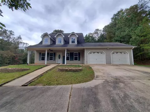 105 Cook St, Tallapoosa, GA 30176