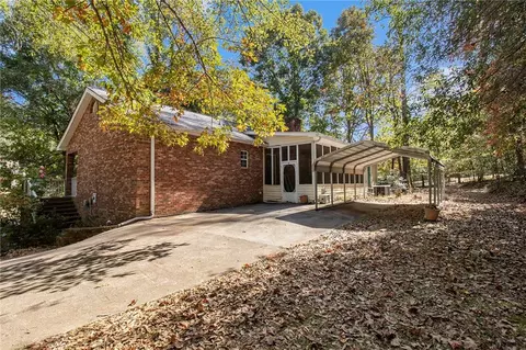 439 Forest Rd, Covington, GA 30016