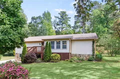 110 Creekview Dr, Woodstock, GA 30188