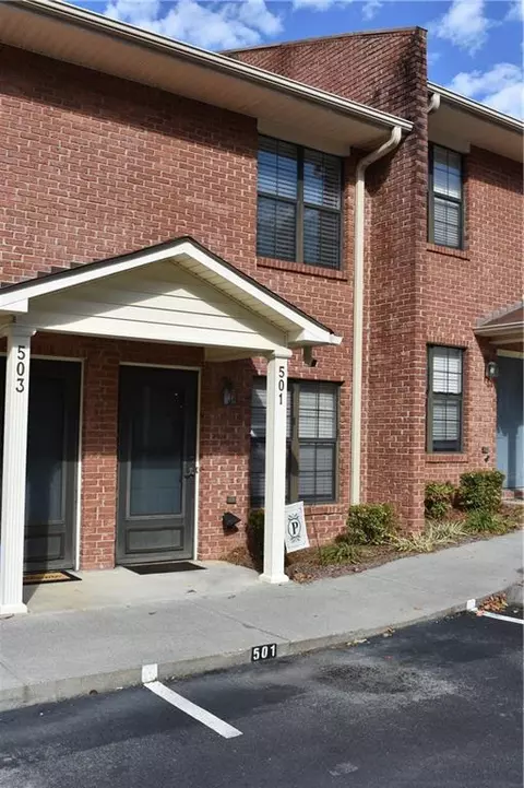 501 Mount Vernon Dr, Calhoun, GA 30701