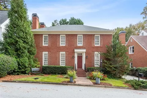 1209 Village Run NE, Atlanta, GA 30319
