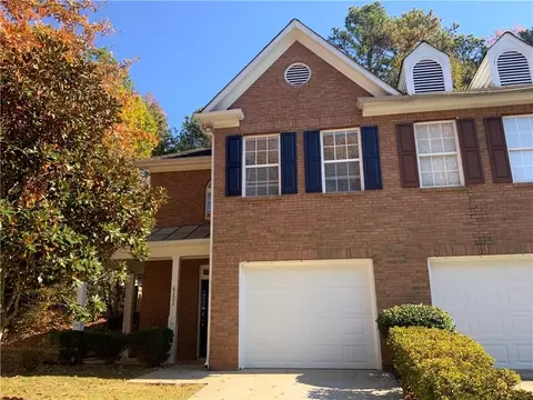 6121 Brookechase Ln, Norcross, GA 30093