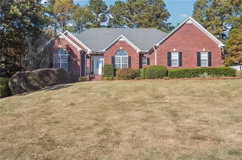 600 Summer Ridge Dr, Villa Rica, GA 30180