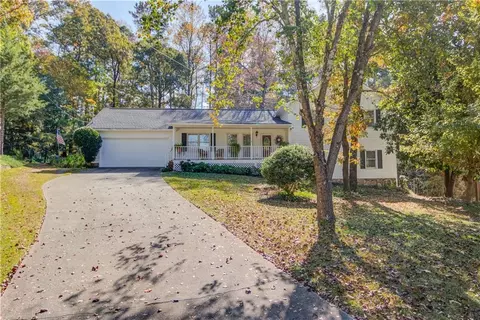 307 Rockland Way, Lawrenceville, GA 30046