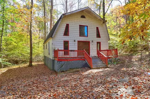 56 Lake Valley Ct, Dawsonville, GA 30534