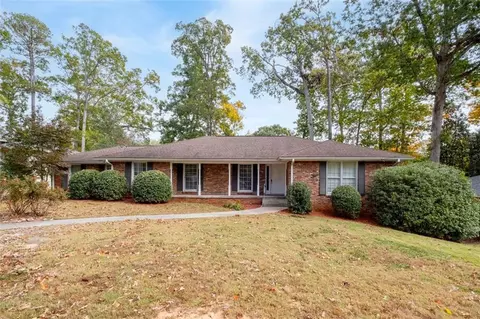 4765 Brinkley Ln, Sandy Springs, GA 30342