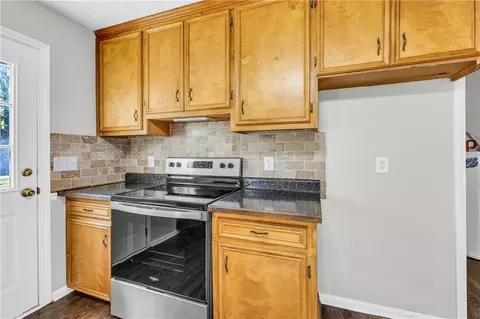 881 Ridgeway Rd, Commerce, GA 30529 photo 12