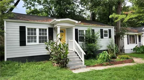 243 Moreland Way, Hapeville, GA 30354