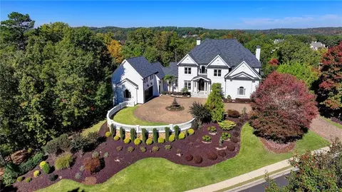 8305 Royal Troon Dr, Duluth, GA 30097