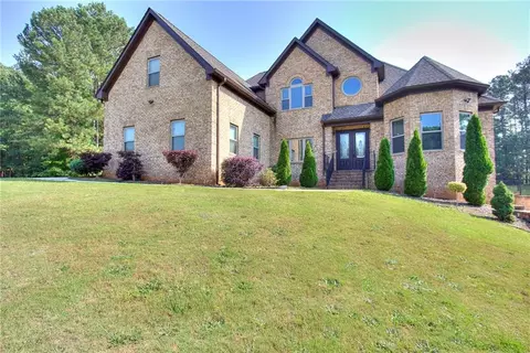 1419 Swiftwater Cir, Mcdonough, GA 30252