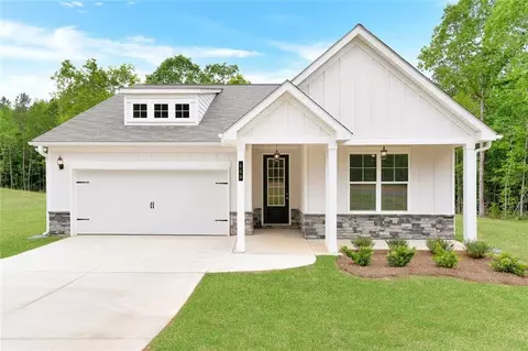 449 Lawson Dr, Mansfield, GA 30055